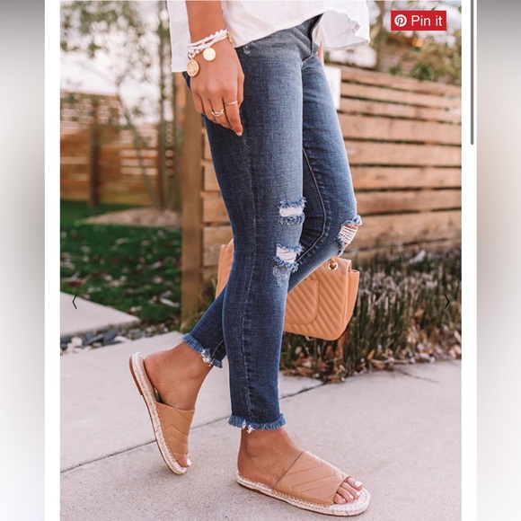 Oasis Society Shoes - FAUX LEATHER SANDAL IN NUDE Size 8.5